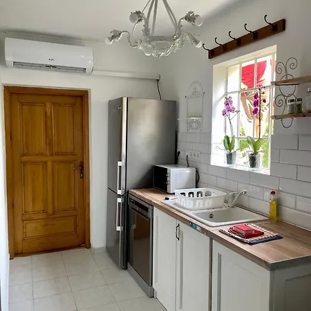 Mariska Ferienhaus Balatonkeresztúr